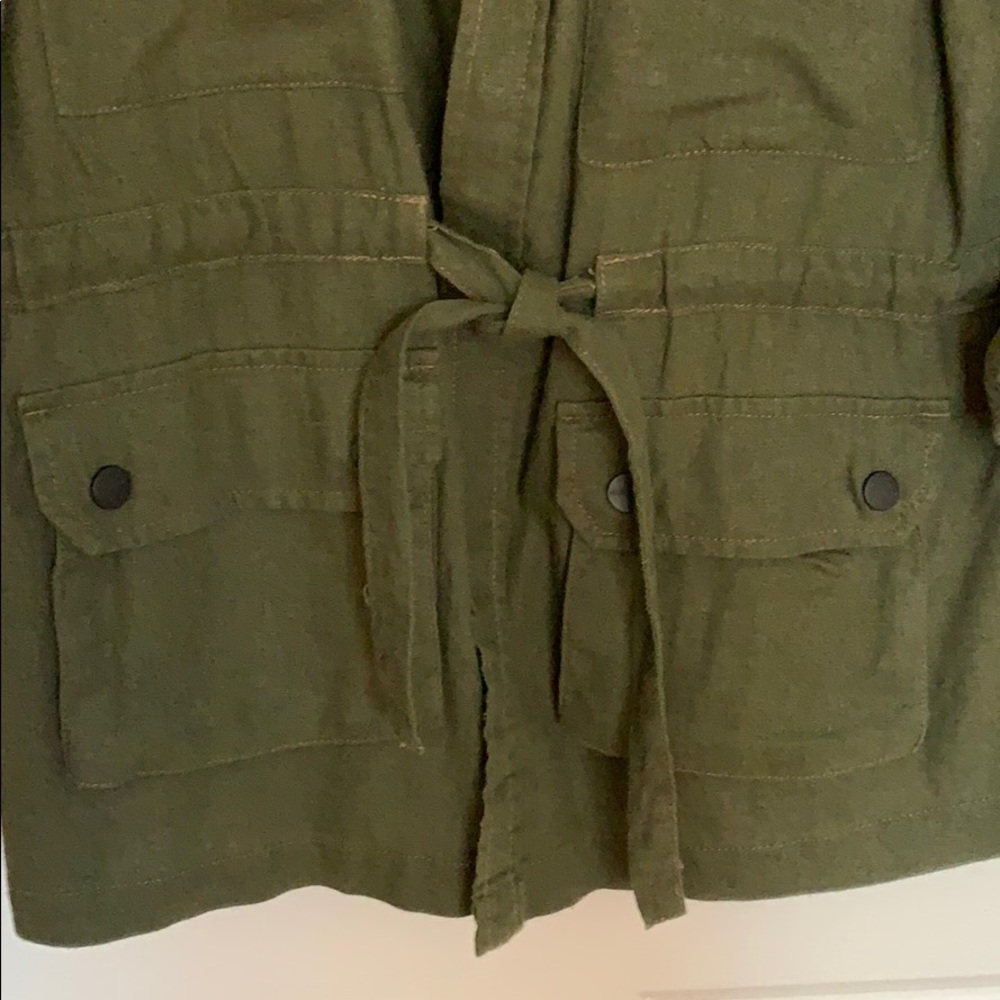 Jacket - Picture 3 of 6